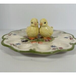 Egg Platter With 2 Baby Chics, Butterfly & Tulips. Vintage 10” Diameter